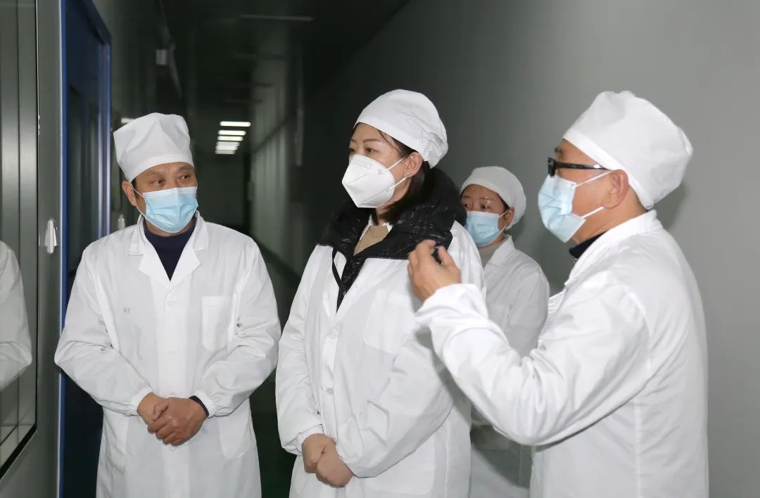 東信醫(yī)藥集團董事長田南希深入一線調(diào)研指導防疫保供工作