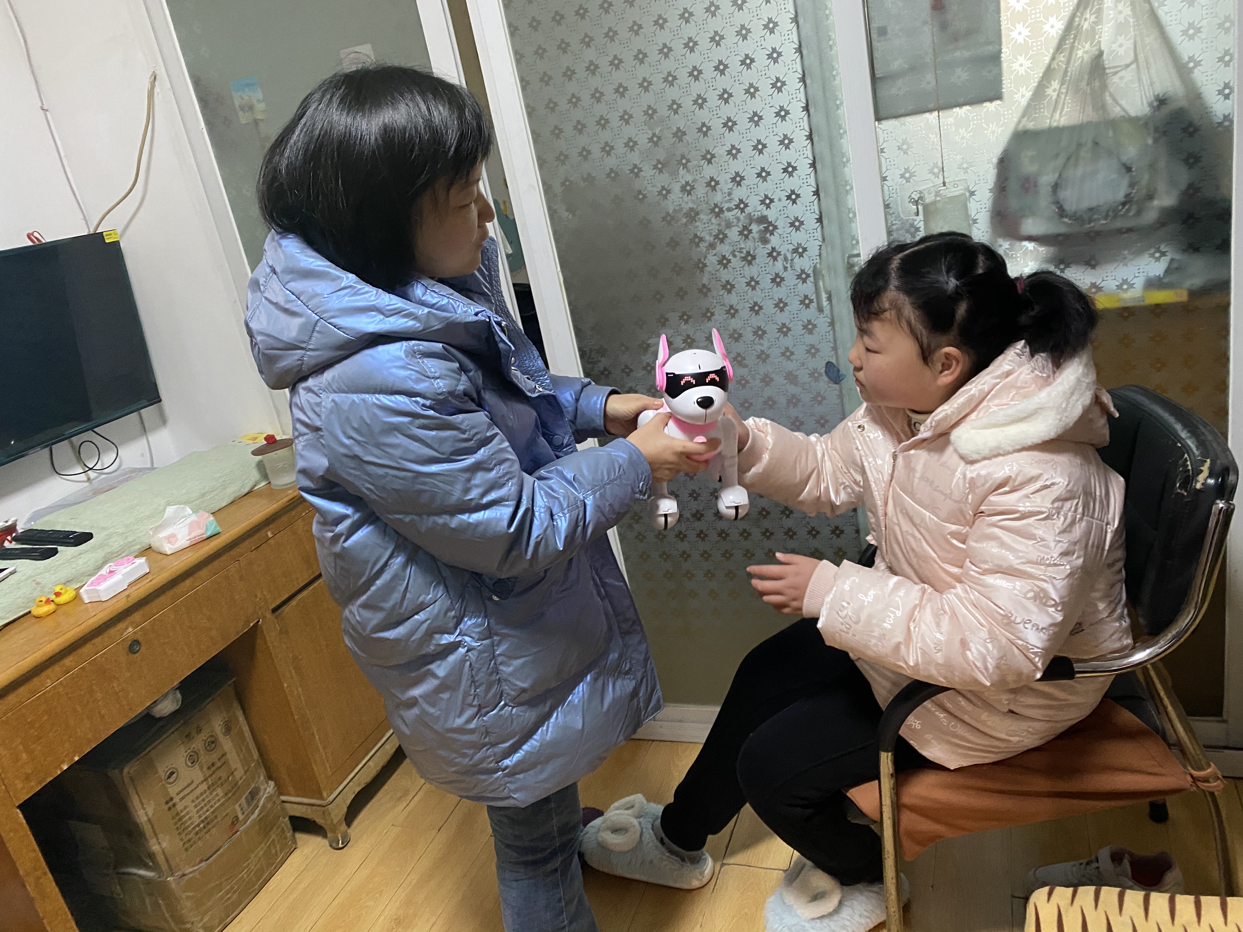 結(jié)對幫扶送溫暖，愛心傳遞暖人心